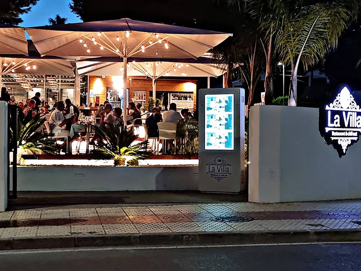 La VILLA Restaurante en Alcossebre — foto 1