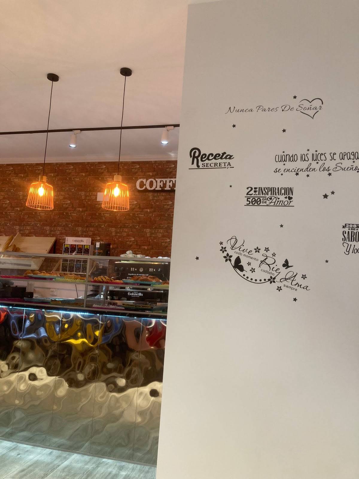 Cafetería COLORS en Castellón de la Plana — foto 3