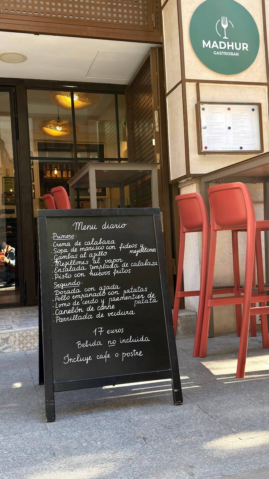 MADHUR gastrobar en Castellón de la Plana — foto 3