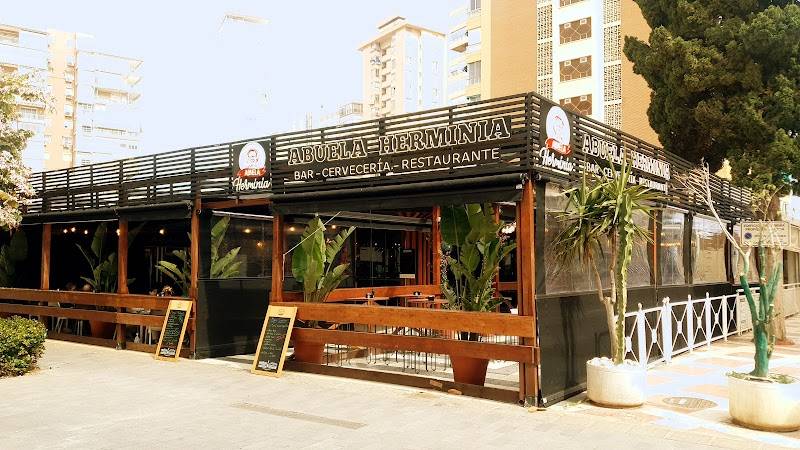 Abuela Herminia Bar Cerveceria