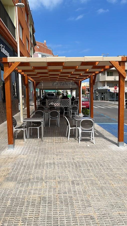 Bar La Taberna - restaurante en Alcossebre, Castellón, España