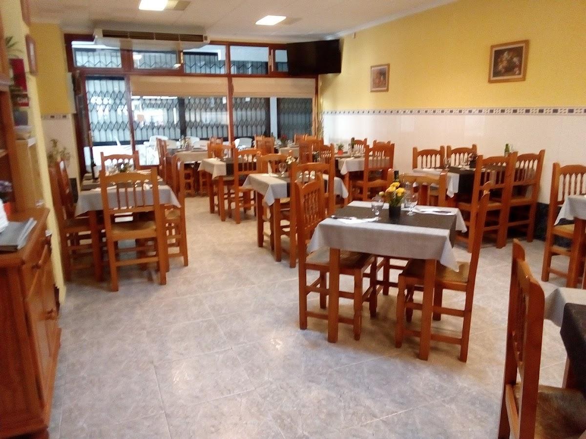 Bar Restaurante Tomás - restaurante en Alcossebre, Castellón, España