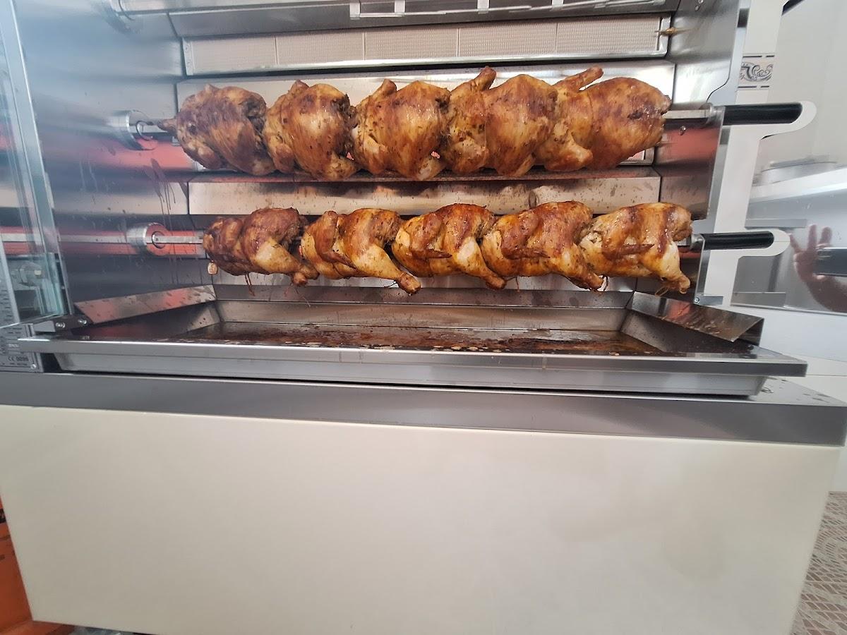 Asador de pollos cano alzira - restaurante en Alzira, Valencia, España