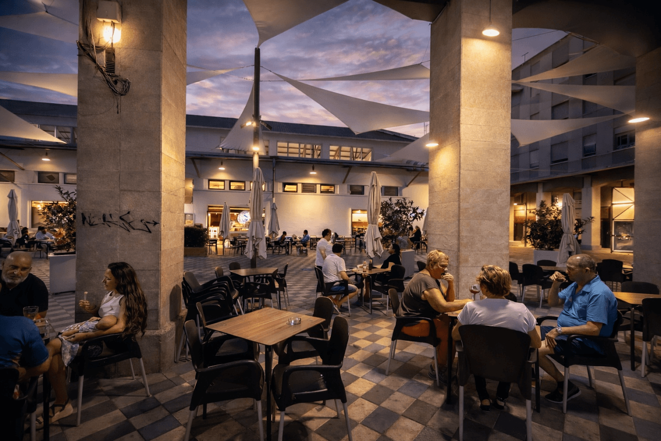 Cafe Berlin - restaurante en Benicarló, Castellón, España