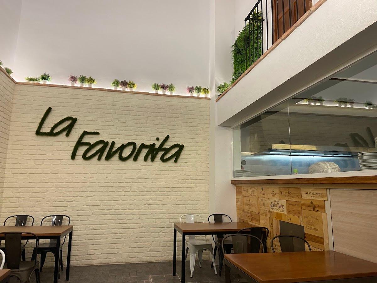 La Favorita - Tasca - restaurante en Benicàssim, Castellón, España