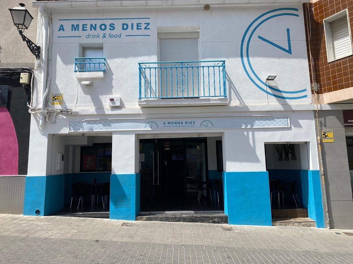 Restaurante Menos Diez - restaurante en Chiva, Valencia, España