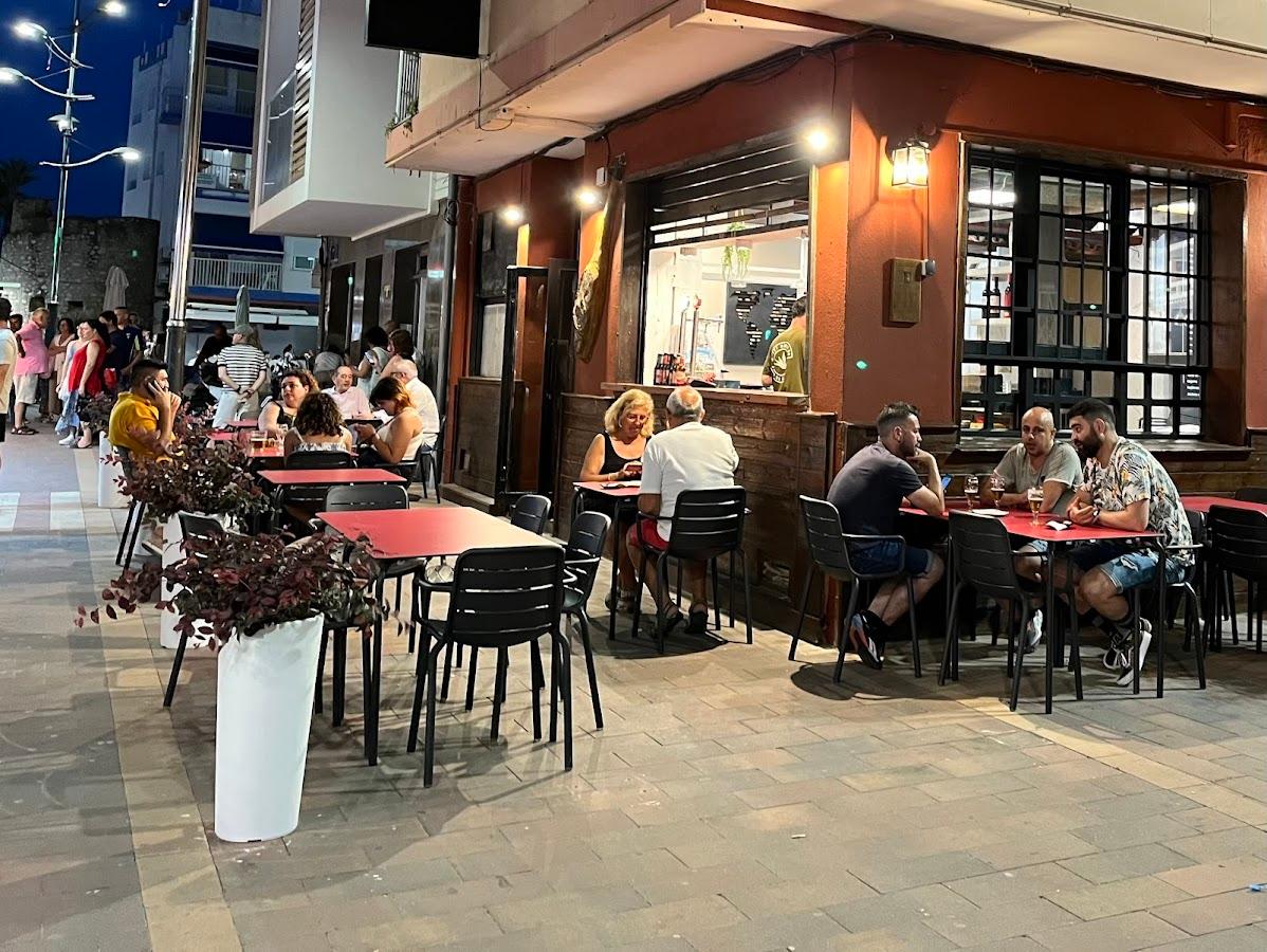 Entretablas burger - restaurante en Peñíscola, Castellón, España