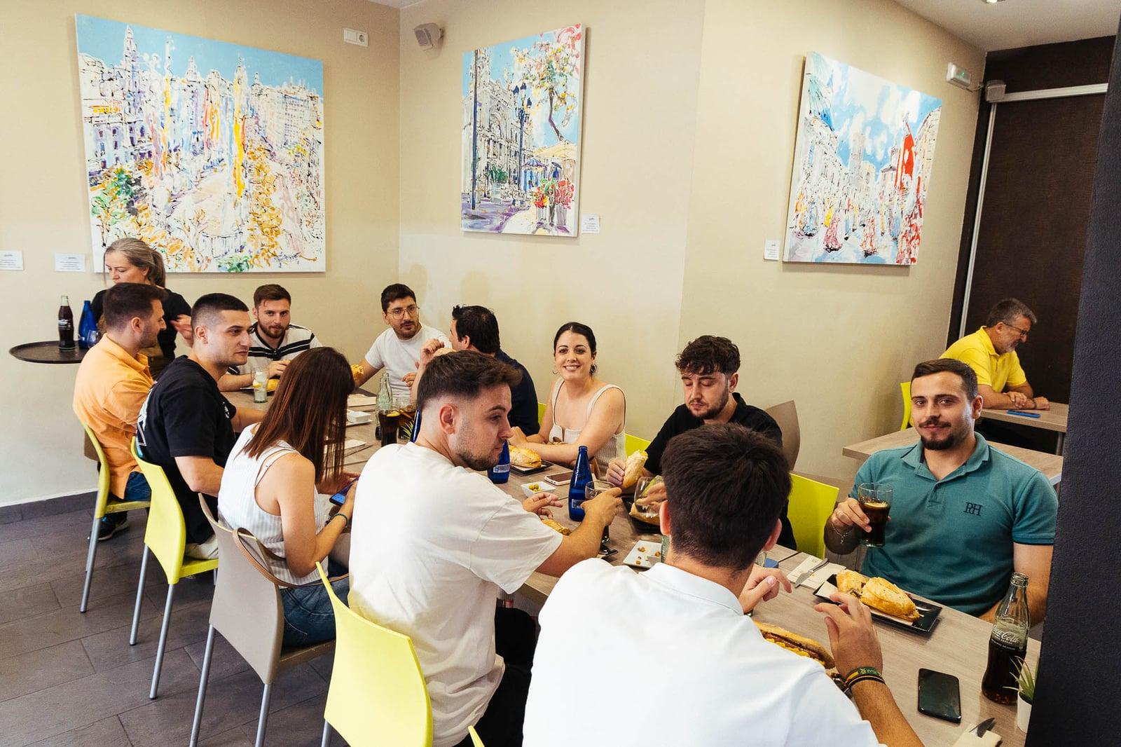 A Tu Gusto - restaurante en Valencia, Valencia, España