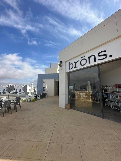 bröns. Breakfast & Lunch - restaurante en La Zenia