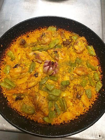 CA NURI - restaurante en El Perelló