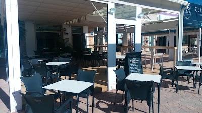 Le Petit Bouchon à Cabo Roig Restaurant Français et Bar à Planches. - restaurante en Cabo Roig