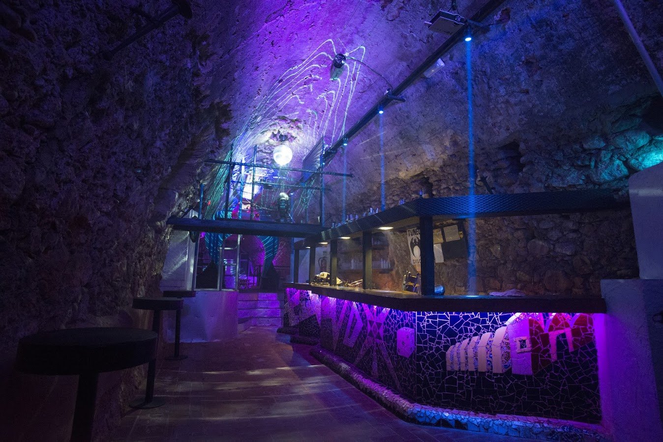 TUNEL BEACH ((patio de mar)) - restaurante en Alcossebre, Castellón, España