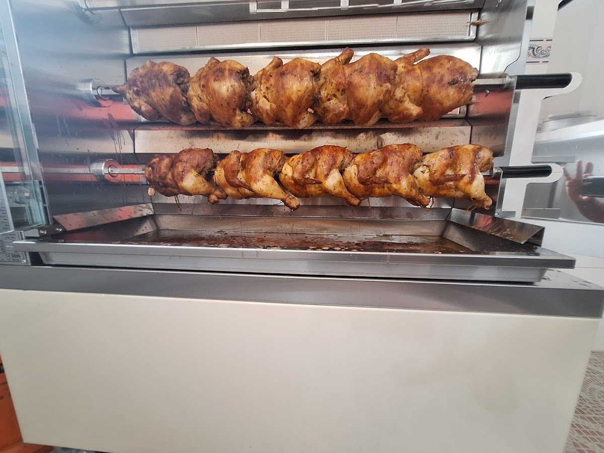 Asador de pollos cano alzira - restaurante en Alzira, Valencia, España