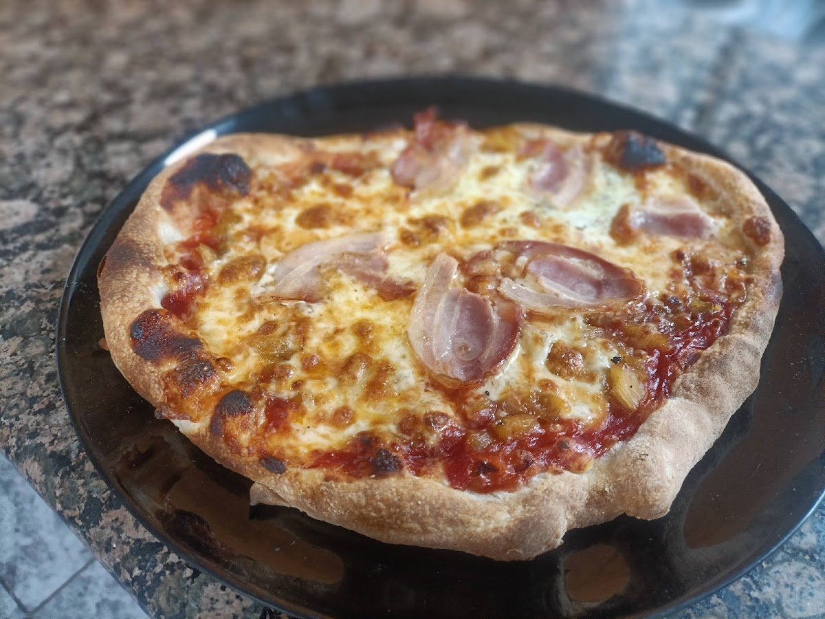 Bar-Pizzeria Berny - restaurante en Alzira, Valencia, España