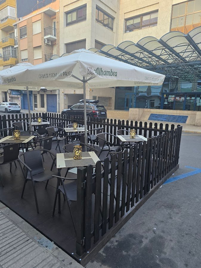 DDIEZ Restaurante - restaurante en Alzira, Valencia, España