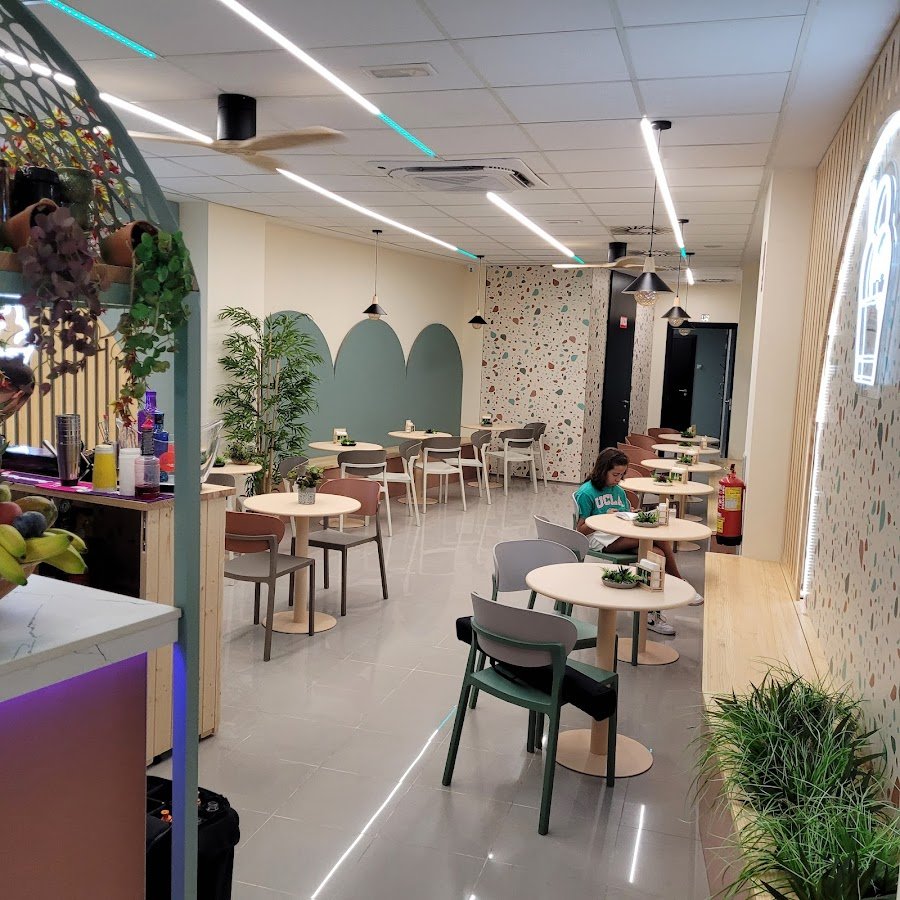Dreams Heladeria Cafeteria - restaurante en Alzira, Valencia, España