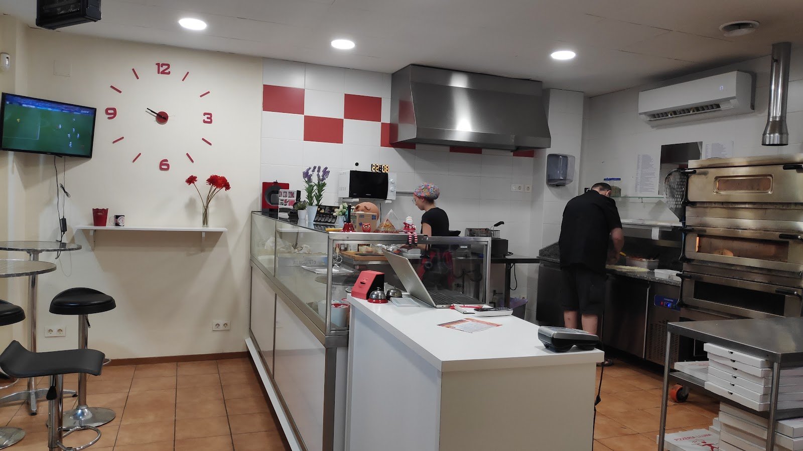 PIZZERIA LLUNA ALZIRA - restaurante en Alzira, Valencia, España