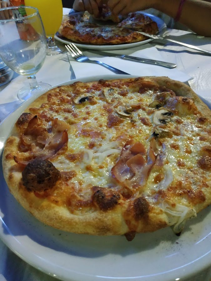 Restaurante Jesús Pizzería - restaurante en Alzira, Valencia, España