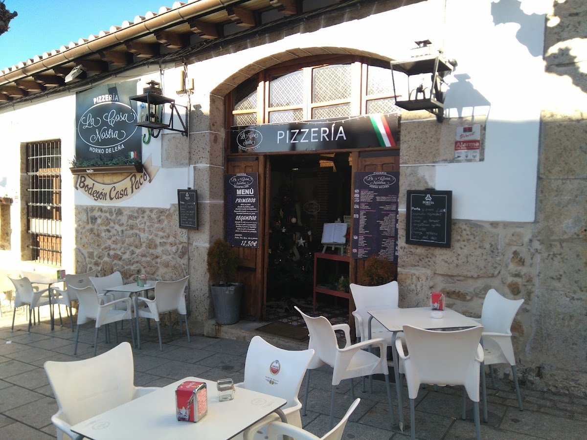 Restaurante Pizzería Cosa Nostra - restaurante en Alzira, Valencia, España