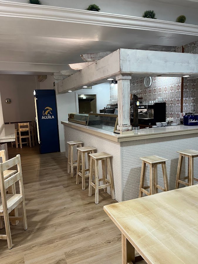 Bar Restaurant Casa Isidoro - restaurante en Benicarló, Castellón, España
