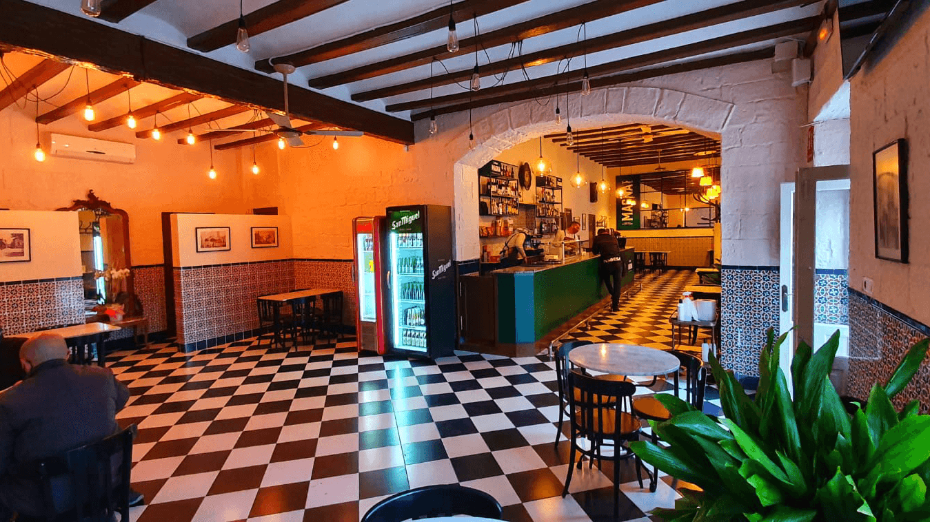 Café Brasil - restaurante en Benicarló, Castellón, España