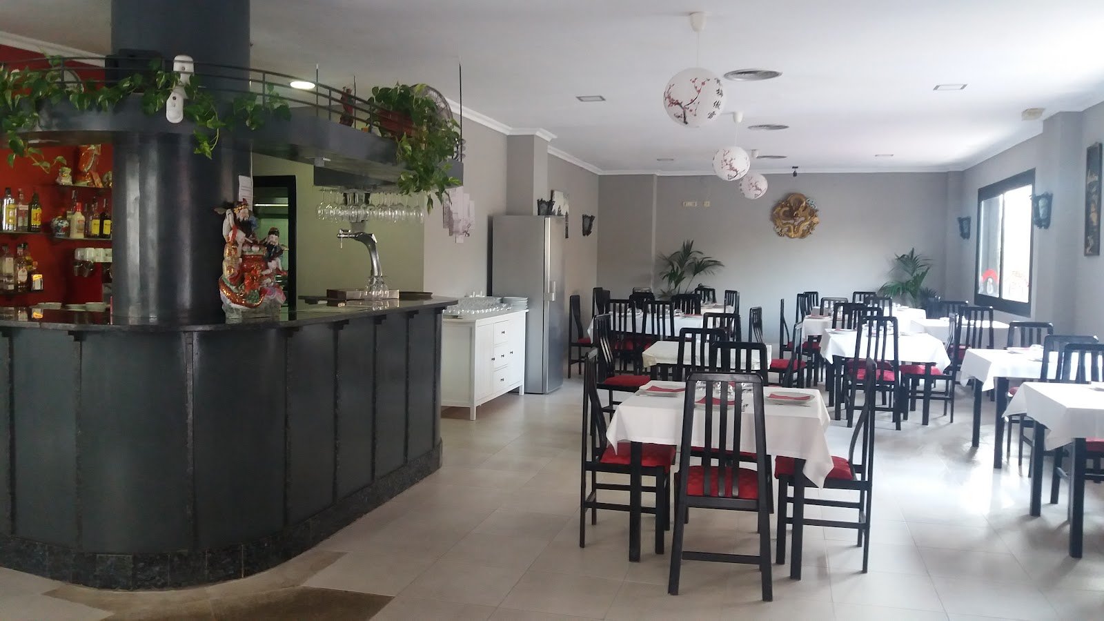Restaurante Hung - restaurante en Benicàssim, Castellón, España