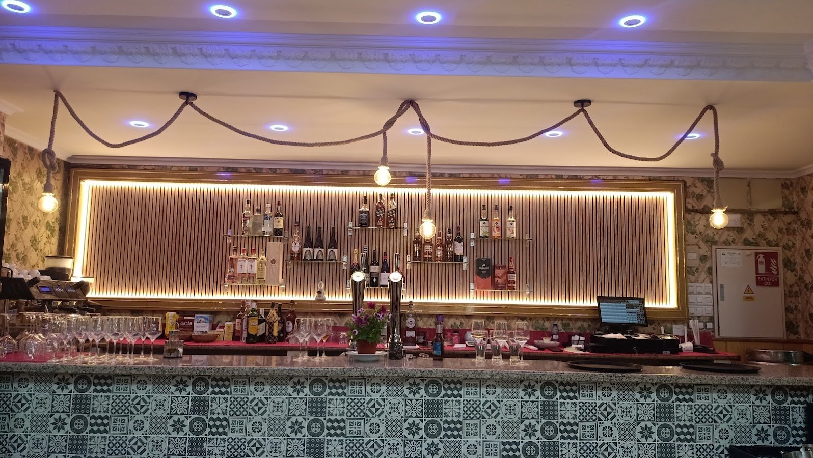 Havely Restaurante Indio - restaurante en Chiva, Valencia, España