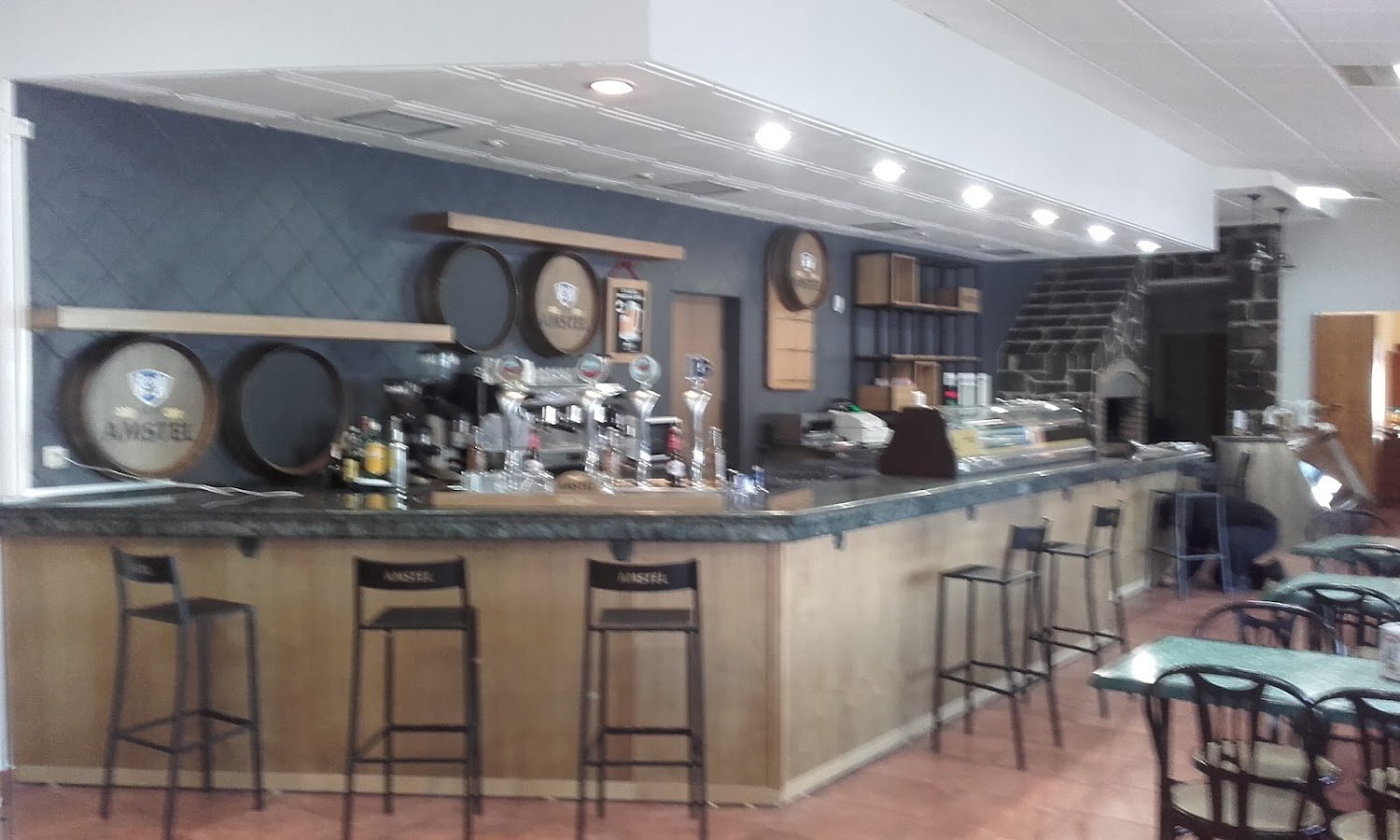 Restaurante la pahilla - restaurante en Chiva, Valencia, España