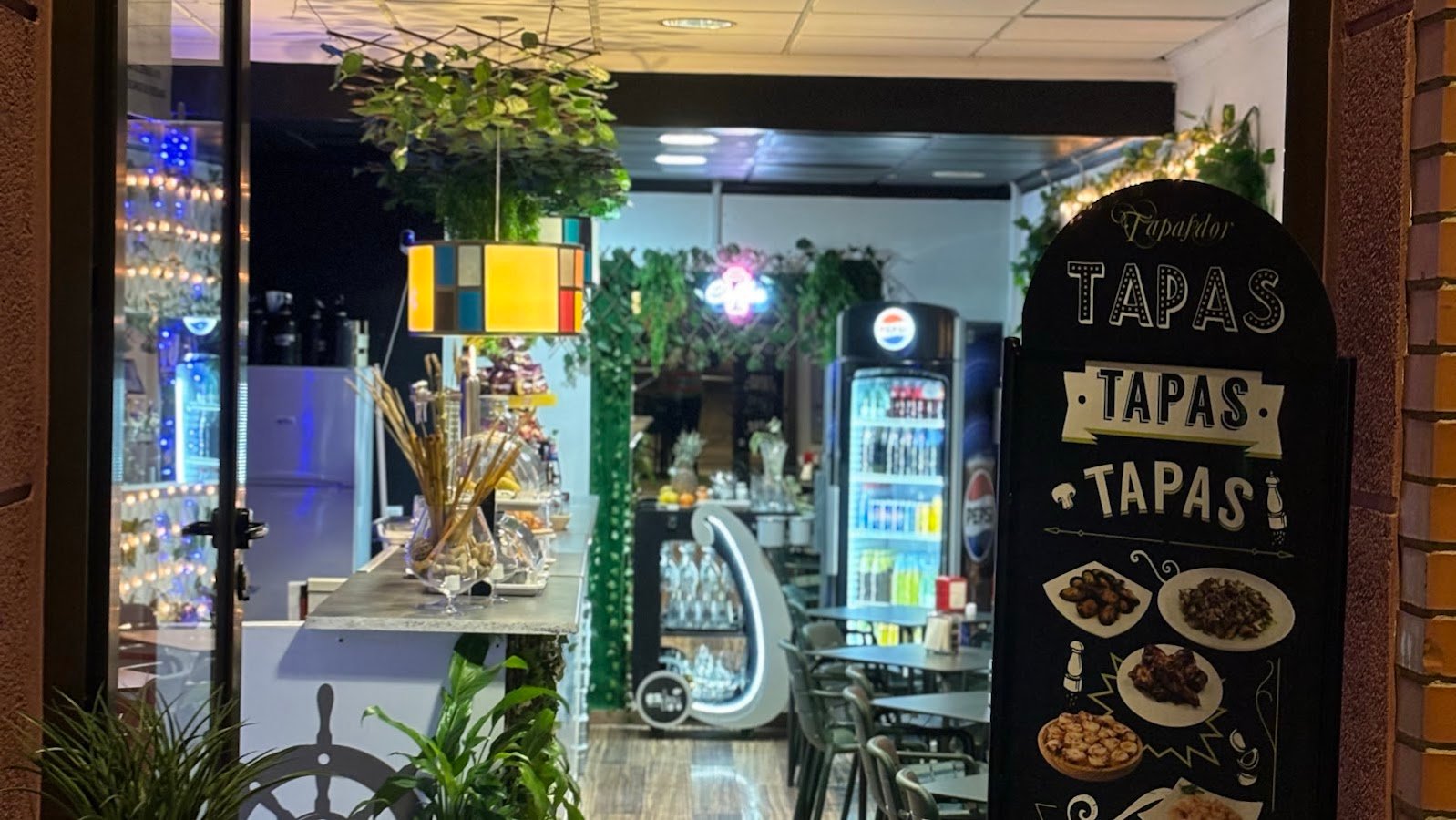 Casa vostra - restaurante en La Ràpita, Tarragona, España