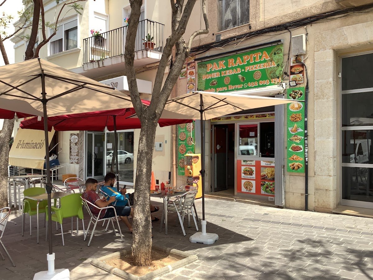 Pak Ràpita doner kebab pizzeria - restaurante en La Ràpita, Tarragona, España