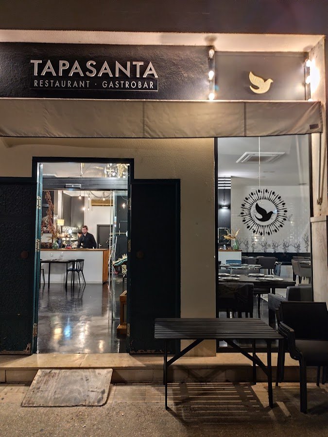 Tapasanta - restaurante en La Ràpita, Tarragona, España
