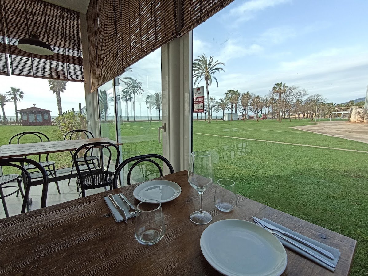 Vermuteria bonmarisc - restaurante en La Ràpita, Tarragona, España
