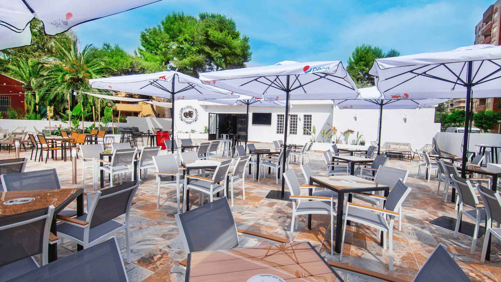 Bauta&Moretta Gastrobar&Cocktail Lounge - restaurante en Oropesa del Mar, Castellón, España