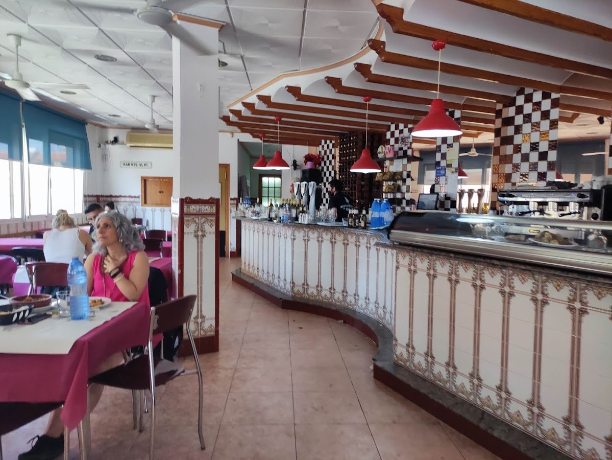 Cafeteria El Pi - restaurante en Oropesa del Mar, Castellón, España