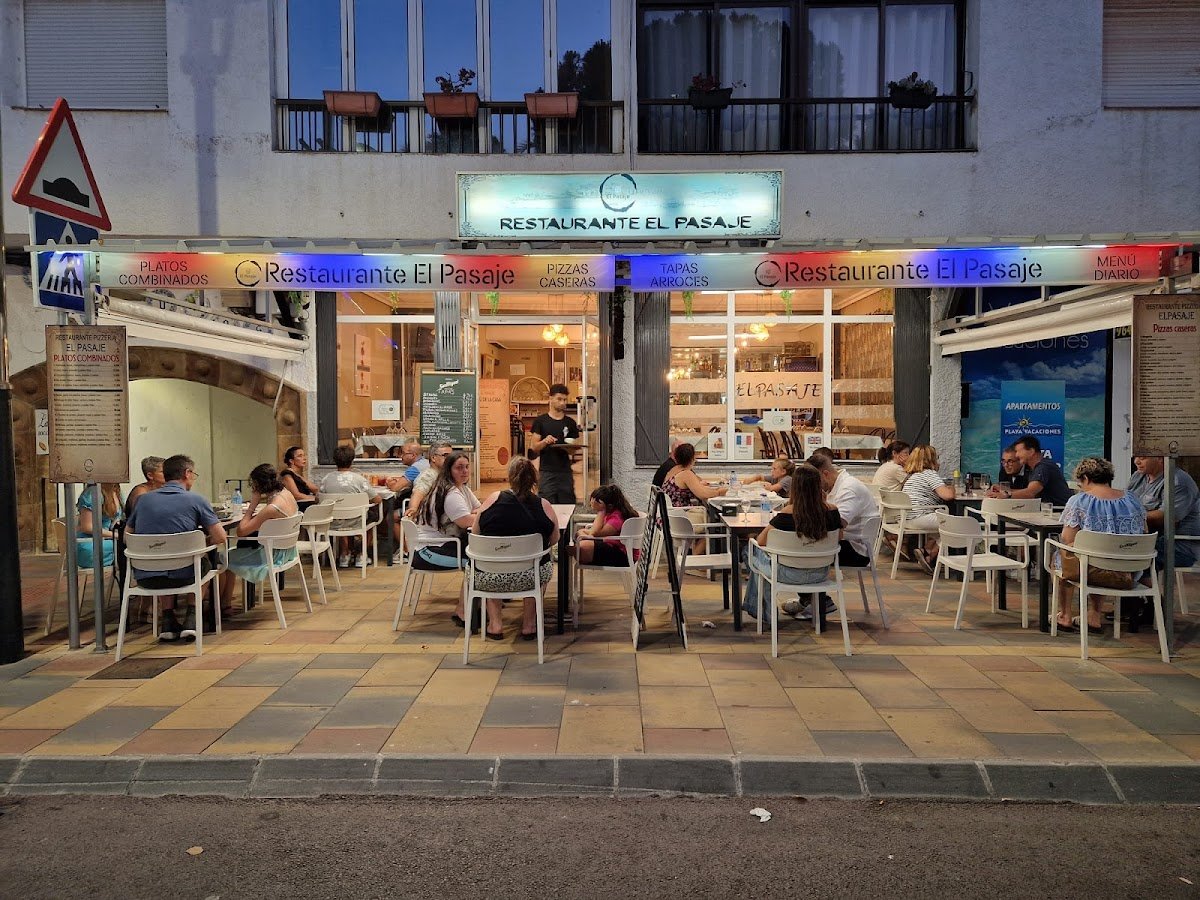 Bar Restaurante El Pasaje - restaurante en Peñíscola, Castellón, España