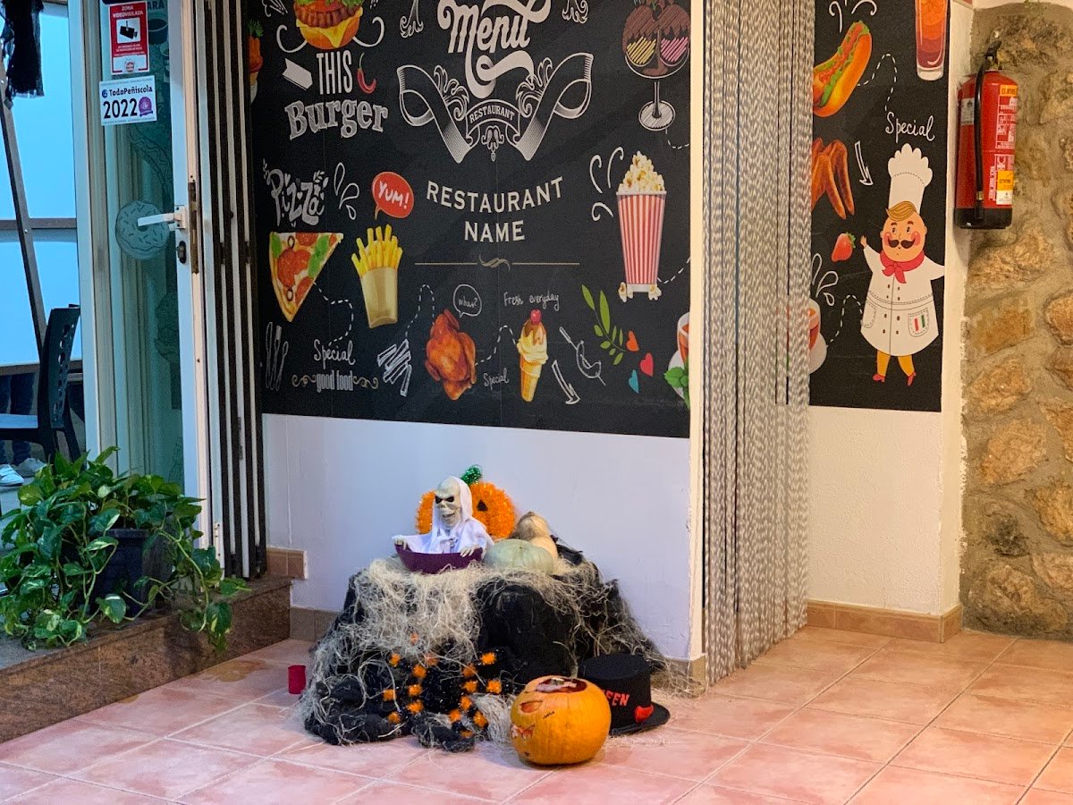 Mr. Coffee & Burger - restaurante en Peñíscola, Castellón, España