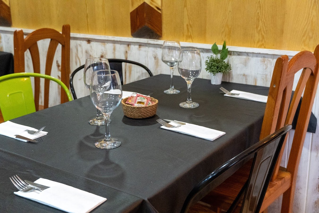 Bar Restaurant La Mossegada - restaurante en Vinaròs, Castellón, España