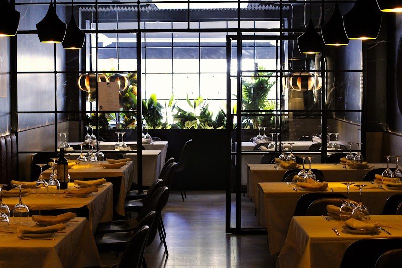 30 y Tantos Teatro Principal - restaurante en Alicante, Alicante, España