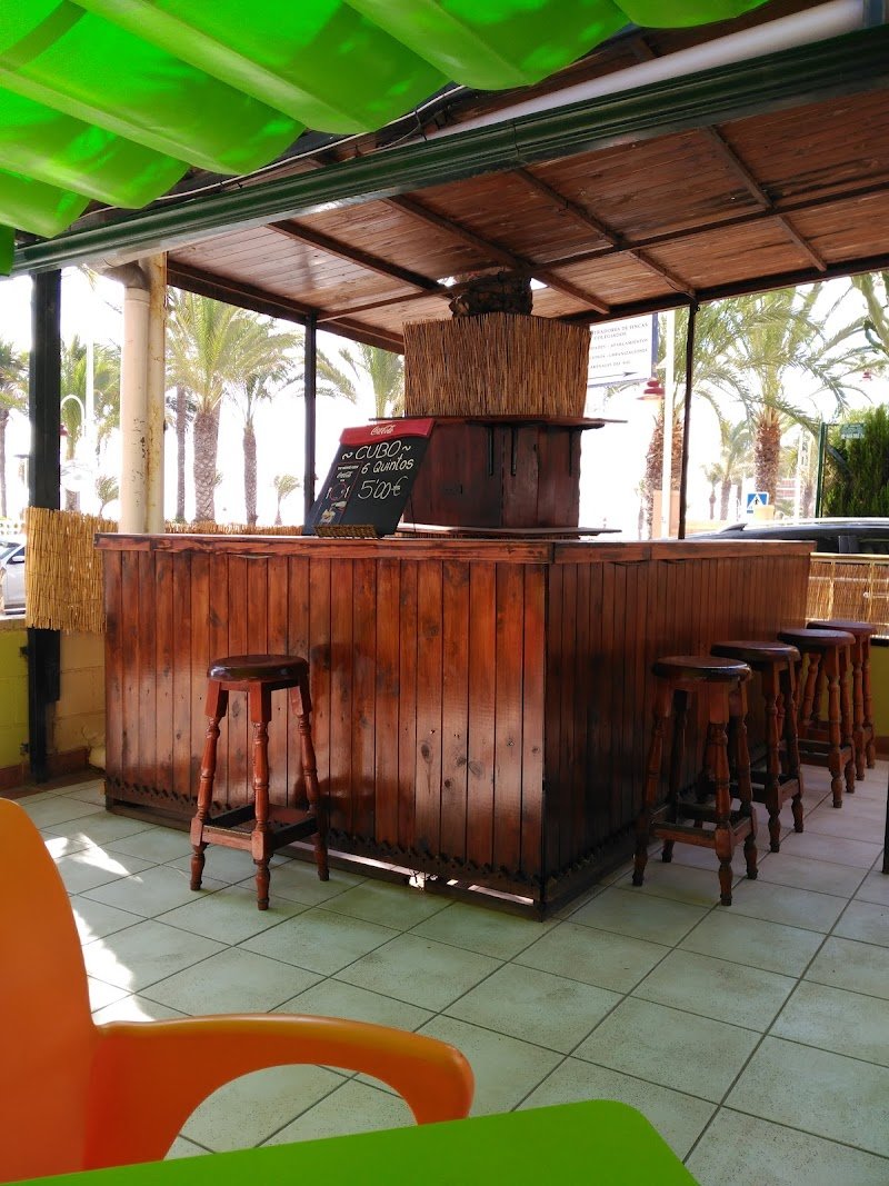 37 Grados - restaurante en Arenales del Sol, Alicante, España