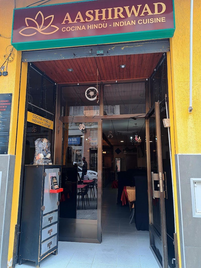 Aashirwad Indian Restaurant - restaurante en Oliva, Valencia, España