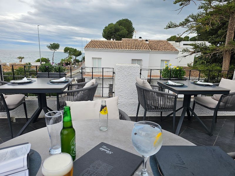 Al Mar Restaurante - restaurante en Moraira, Alicante, España