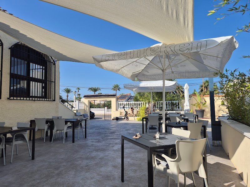 ALBERTO’S GRILL HOUSE - restaurante en Orihuela Costa, Alicante, España
