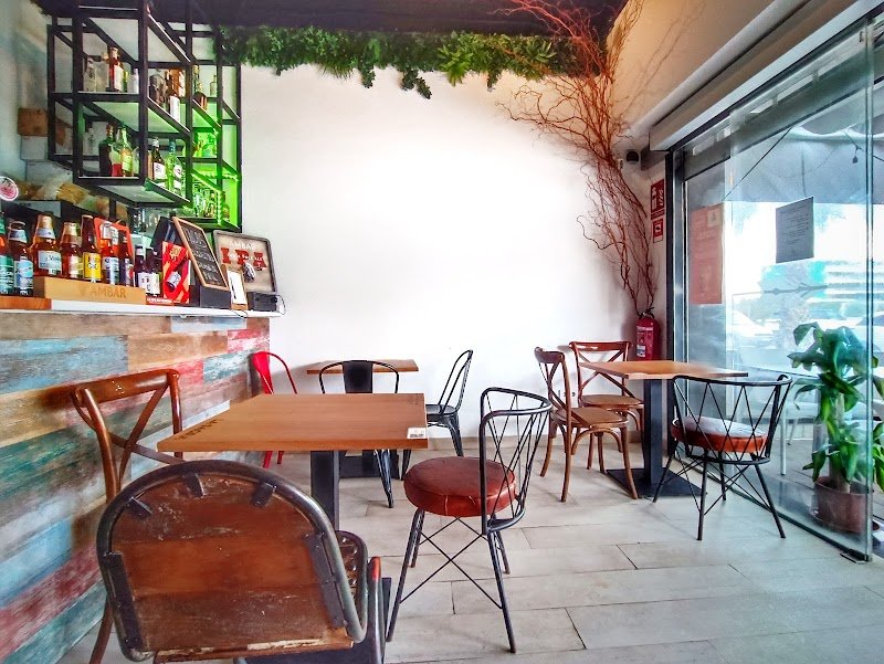 Apache Burger Grill - restaurante en Alicante, Alicante, España
