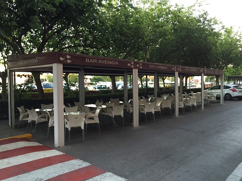 Bar Avenida - restaurante en La Pobla de Farnals, Valencia, España