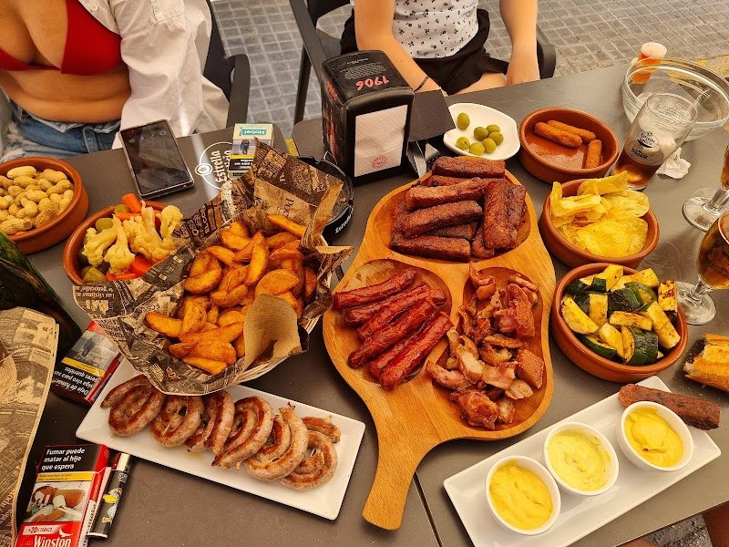 Bar Bucarest - restaurante en Gandía, Valencia, España