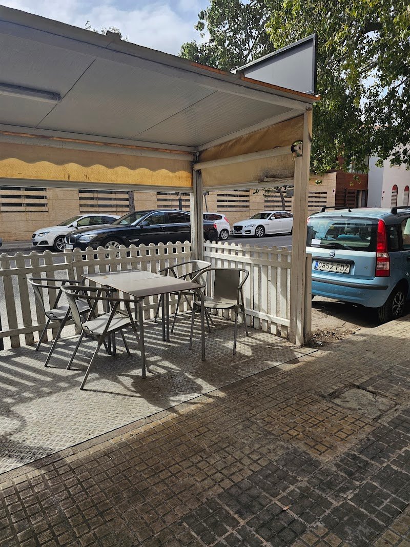 Bar Cafeteria Arenas - restaurante en Sagunto, Valencia, España