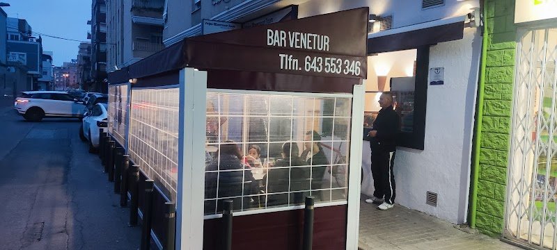 Bar cafeteríaVenetur comida venezolana en puerto de sagunto - restaurante en Sagunto, Valencia, España