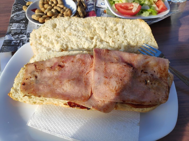 Bar Caudeli - restaurante en Oliva, Valencia, España