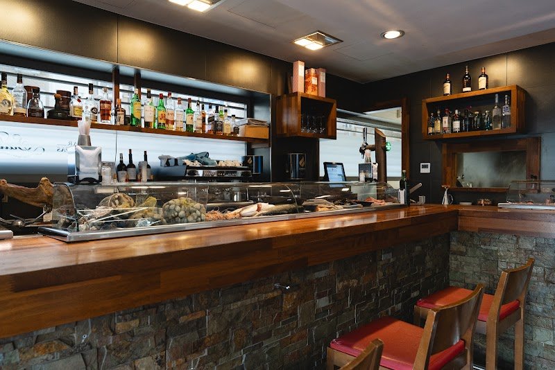 Bar De Tapas Salvador - restaurante en Elche, Alicante, España