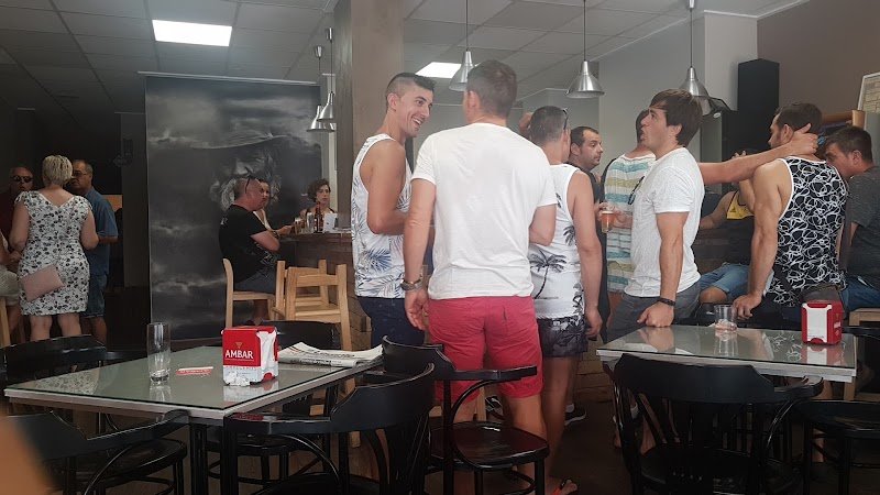 Bar El Muro - restaurante en Cullera, Valencia, España